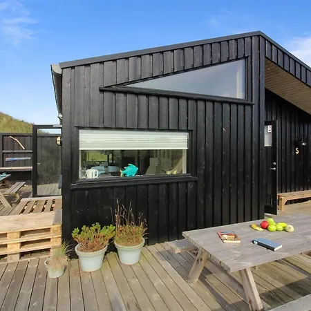 Mikkel - 300m From The Sea By Interhome *