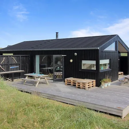 Mikkel - 300m From The Sea By Interhome Løkken